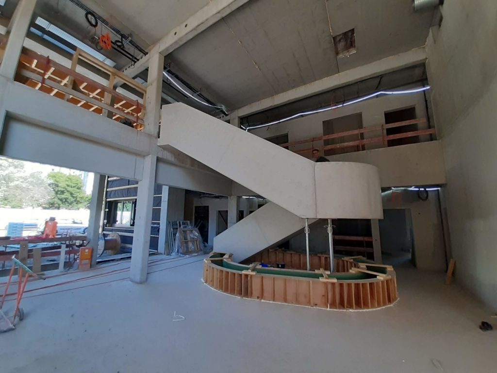 construction escalier beton arme